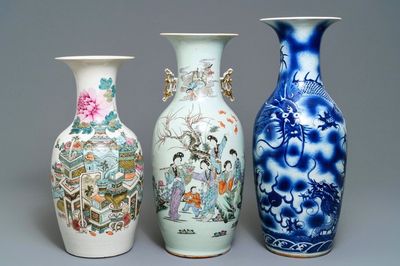 Trois vases en porcelaine de Chine bleu et blanc et qianjiang cai, 19/20ème