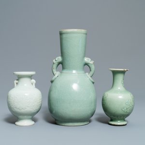 Trois vases en porcelaine de Chine céladon monochrome, 19/20ème — photo 4