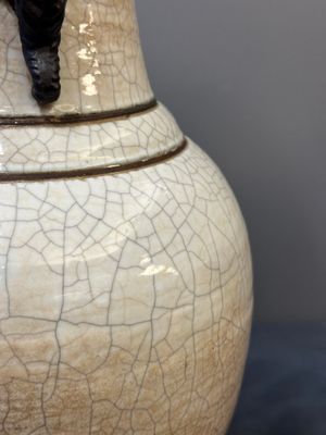 Trois vases en porcelaine de Chine en bleu et blanc dit 'de Nankin' à émail craquelé, marque de Chenghua, 19ème — photo 19