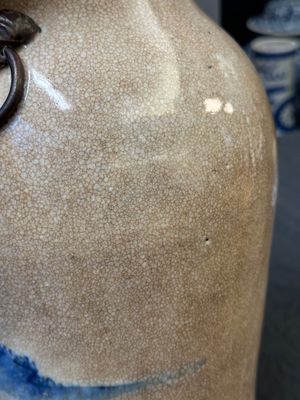 Trois vases en porcelaine de Chine en bleu et blanc dit 'de Nankin' à émail craquelé, marque de Chenghua, 19ème — photo 10