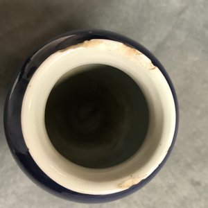 Trois vases en porcelaine de Chine monochrome et grès de yixing, 19/20ème — photo 14