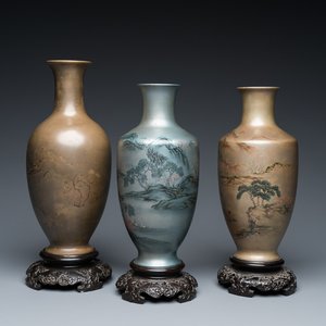 Trois vases sur socles en laque de Fuzhou ou Foochow, Chine, 2ème moitié du 20ème — photo 1
