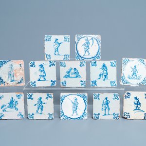 Twaalf blauw-witte Delftse tegels met figuren, 17e eeuw — foto 2