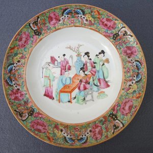 Twaalf Chinese Canton famille rose borden en soepborden met mandarijns decor, Daoguang — foto 14