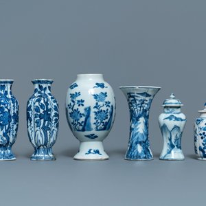 Twaalf kleine Chinese blauw-witte vaasjes, Kangxi — foto 4