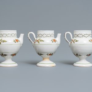 Twaalf polychrome Italiaanse apothekerspotten, Antonibon, Nove di Bassano, eind 18e eeuw — foto 10