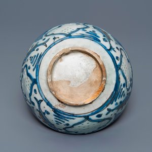 Twee blauw-witte Perzische kommen, Safavid, 17/18e eeuw — foto 7