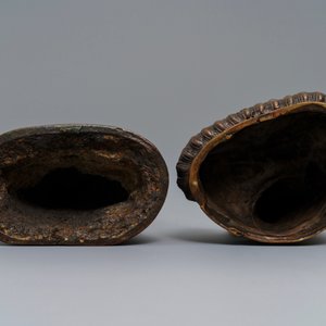 Twee bronzen figuren van Boeddha, Siam en Nepal, 17/18e eeuw — foto 6