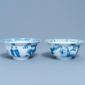 Twee Chinese blauw-witte klapmuts kommen, Kangxi — foto 1