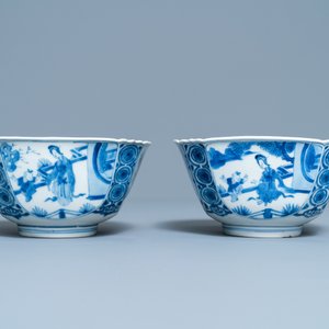 Twee Chinese blauw-witte kommen, Chenghua merk, Kangxi — foto 2