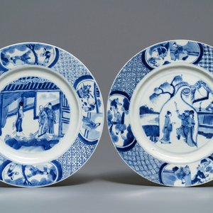 Twee Chinese blauw-witte 'Romance of the Western chamber' borden, Kangxi merk en periode — foto 1