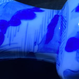 Twee Chinese blauw-witte vazen, Kangxi — foto 13