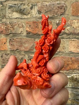 Twee Chinese bloedkoralen groepen van vogels tussen bloemen, 19e/20e eeuw — foto 12