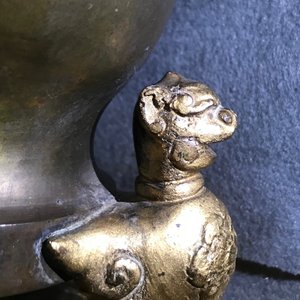 Twee Chinese bronzen vazen, 19e eeuw — foto 24