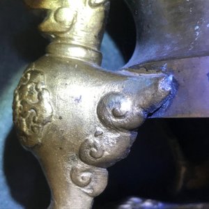 Twee Chinese bronzen vazen, 19e eeuw — foto 31