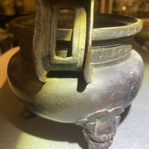 Twee Chinese bronzen wierookbranders, Qing — foto 18