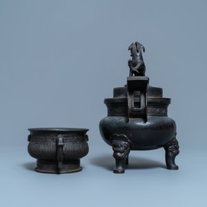 Twee Chinese bronzen wierookbranders, Qing — foto 3