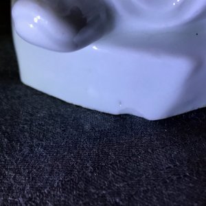 Twee Chinese Dehua blanc de Chine figuren van Guandi en Zhenwu, 18/19e eeuw — foto 14