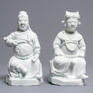 Twee Chinese Dehua blanc de Chine figuren van Guandi en Zhenwu, 18/19e eeuw — foto 2