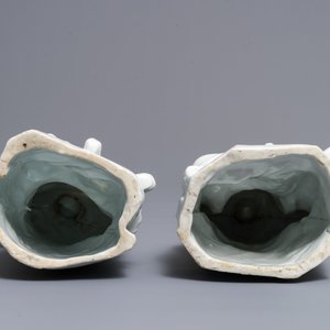 Twee Chinese Dehua blanc de Chine figuren van Guandi en Zhenwu, 18/19e eeuw — foto 6