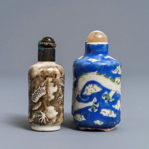 Twee Chinese dubbele snuifflesjes in porselein met drakendecor, 19e eeuw — foto 4