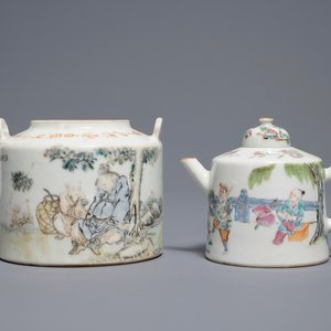 Twee Chinese famille rose en qianjiang cai theepotten, 19/20e eeuw — foto 2