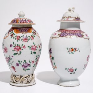 Twee Chinese famille rose export porseleinen theebussen met deksel, Qianlong — foto 4