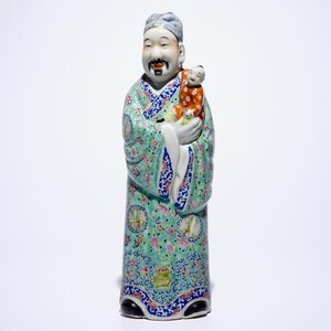 Twee Chinese famille rose figuren van onsterfelijken en een wit-geglazuurde Boeddha, 19/20e eeuw — foto 3