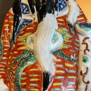 Twee Chinese famille rose figuren van sterrengoden, zegelmerken, 19/20e eeuw — foto 12