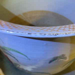 Twee Chinese famille rose jardinières, 19e eeuw — foto 17