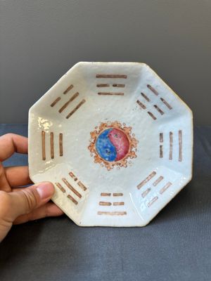 Twee Chinese famille rose tazza's, Tongzhi merk en periode — foto 9