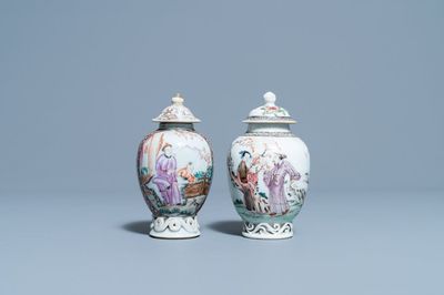 Twee Chinese famille rose theebussen met deksels, Yongzheng/Qianlong