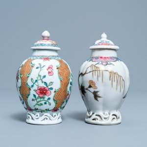 Twee Chinese famille rose theebussen, Yongzheng — foto 3