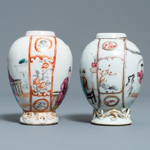 Twee Chinese famille rose theepotten en twee theebussen, Qianlong — foto 5