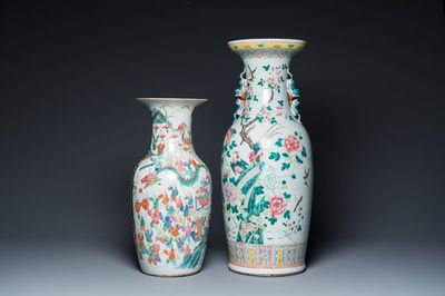 Twee Chinese famille rose vazen, 19e eeuw