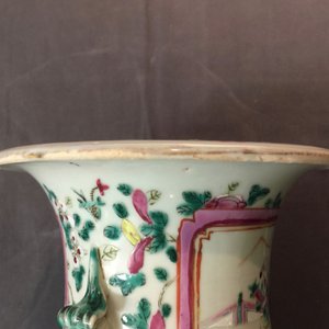Twee Chinese famille rose vazen en een paar voor de Straits of Peranakan markt, 19e eeuw — foto 15