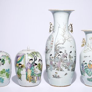 Twee Chinese famille rose vazen en twee gemberpotten, 19/20e eeuw — foto 1
