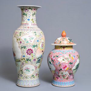 Twee Chinese famille rose vazen, Qianlong merk, Republiek, 20e eeuw — foto 2