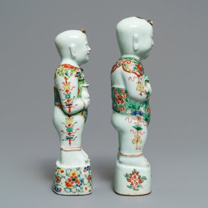 Twee Chinese famille verte figuren van de Hoho broers, Kangxi — foto 5