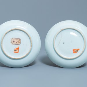 Twee Chinese famille verte trembleuses, een theepot en een bord, Kangxi — foto 3
