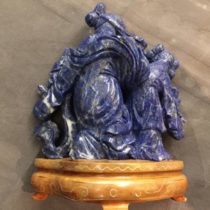 Twee Chinese figuren in turkoois en lapis lazuli, 20e eeuw — foto 11