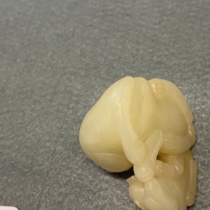 Twee Chinese jade groepjes met dieren, Qing — foto 10