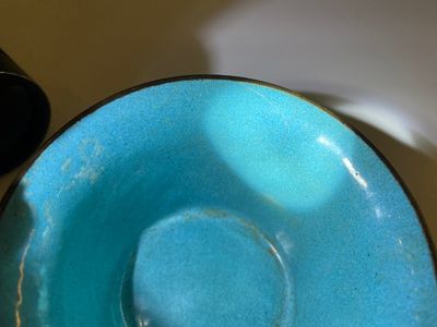 Twee Chinese kommen in Canton email met blauwe fondkleur, Qianlong/Jiaqing — foto 8