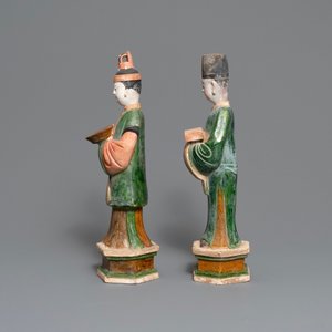 Twee Chinese polychrome aardewerken grafbeelden, Ming — foto 3