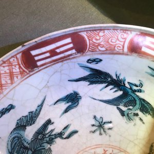 Twee Chinese polychrome Swatow schotels, Ming — foto 9