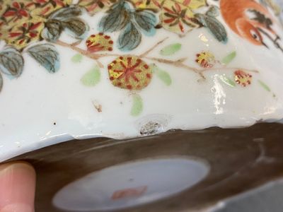 Twee Chinese qianjiang cai dekselkommen, Tongzhi merk, 19e eeuw — foto 17