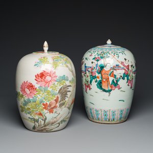 Twee Chinese qianjiang cai en famille rose dekselpotten, 19e eeuw — foto 1