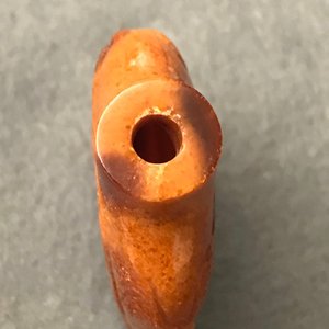 Twee Chinese snuifflessen in ingelegde witte jade en gestoken amber, 18/19e eeuw — foto 14