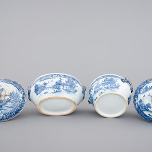 Twee Chinese vergulde en blauw-witte exportporseleinen terrines, Qianlong, 18e eeuw — foto 8