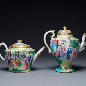 Twee fijne Chinese Canton famille rose theepotten, 19e eeuw — foto 3